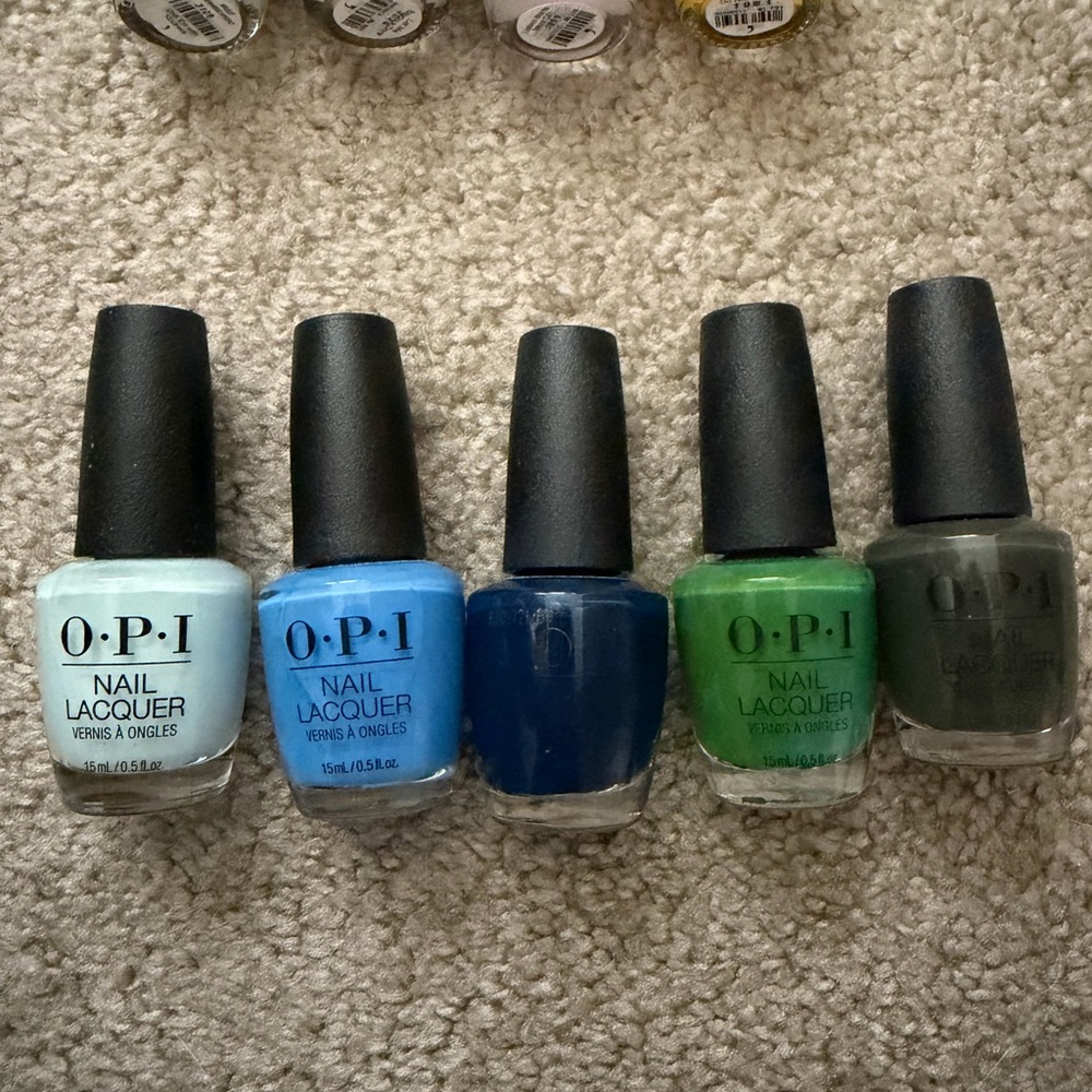 OPI Nail Lot - Picture 4 of 9